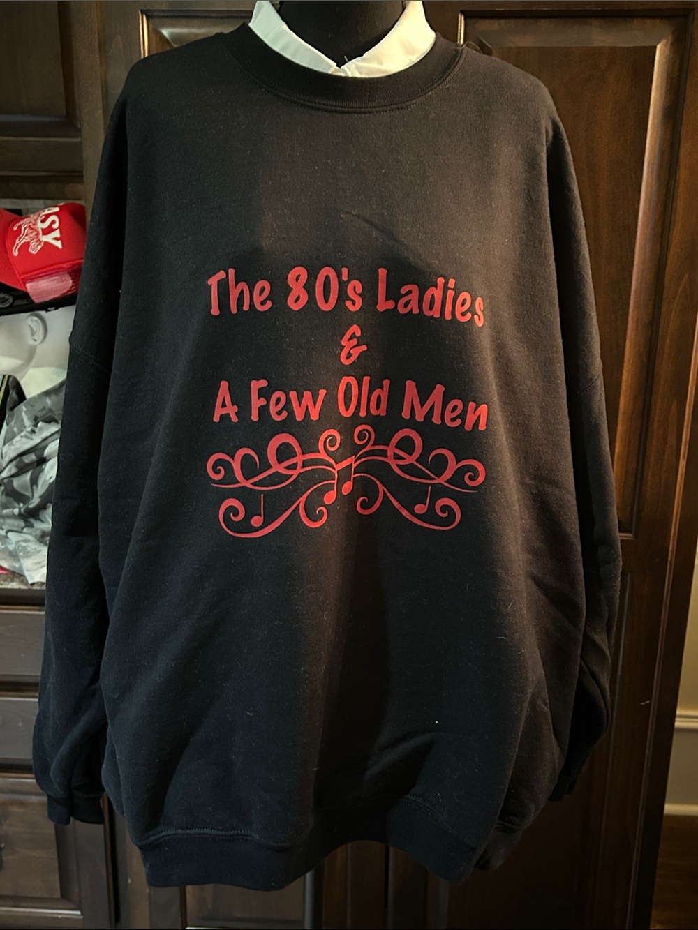 Golden Sz 3XL “80’s Ladies” Black Crewneck Sweatshirt with Red Script Graphic